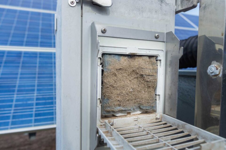 Furnace filter to be replaced by a new one in Duluth, GA
